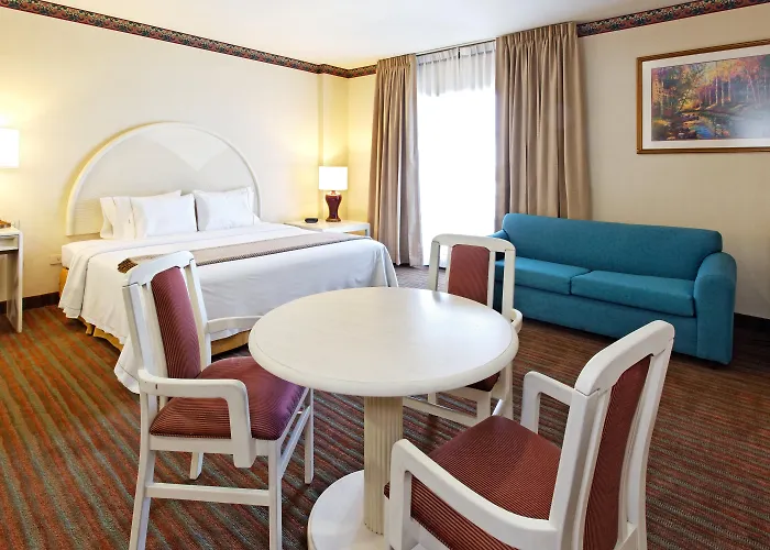 Holiday Inn Express - Monterrey - Tecnologico By Ihg